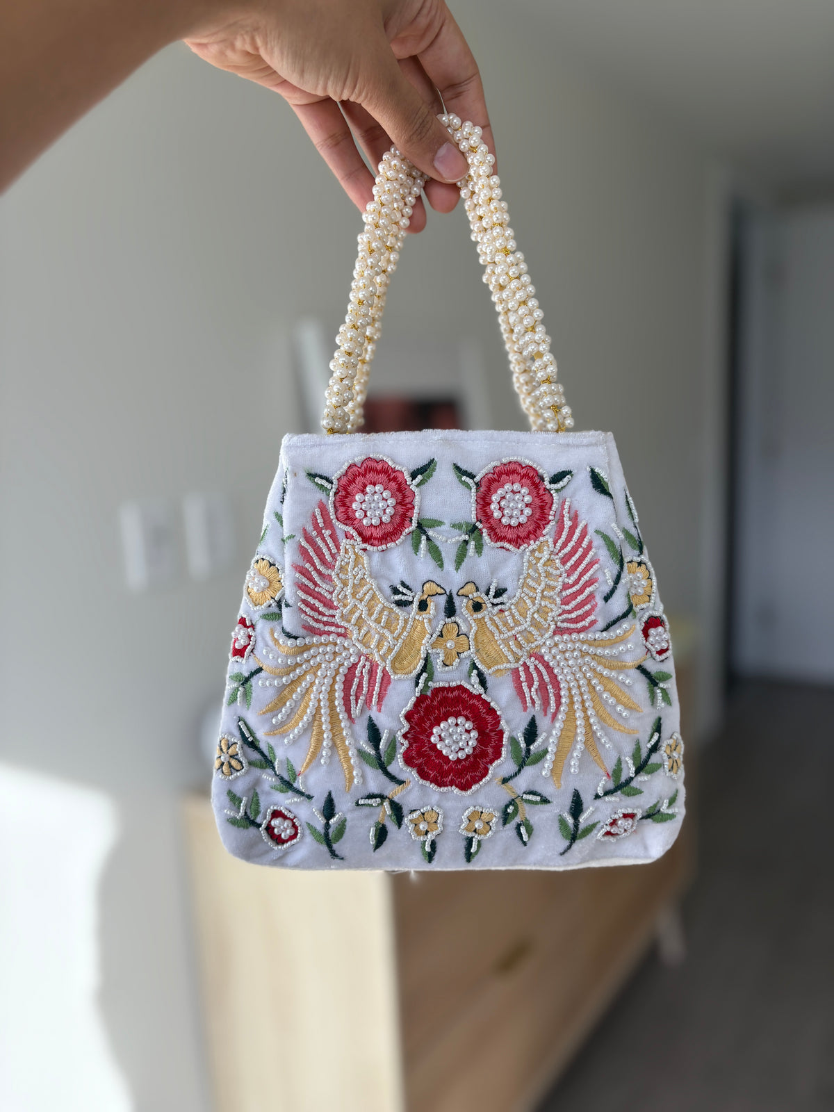 White Mor Potali by Rang & Rani